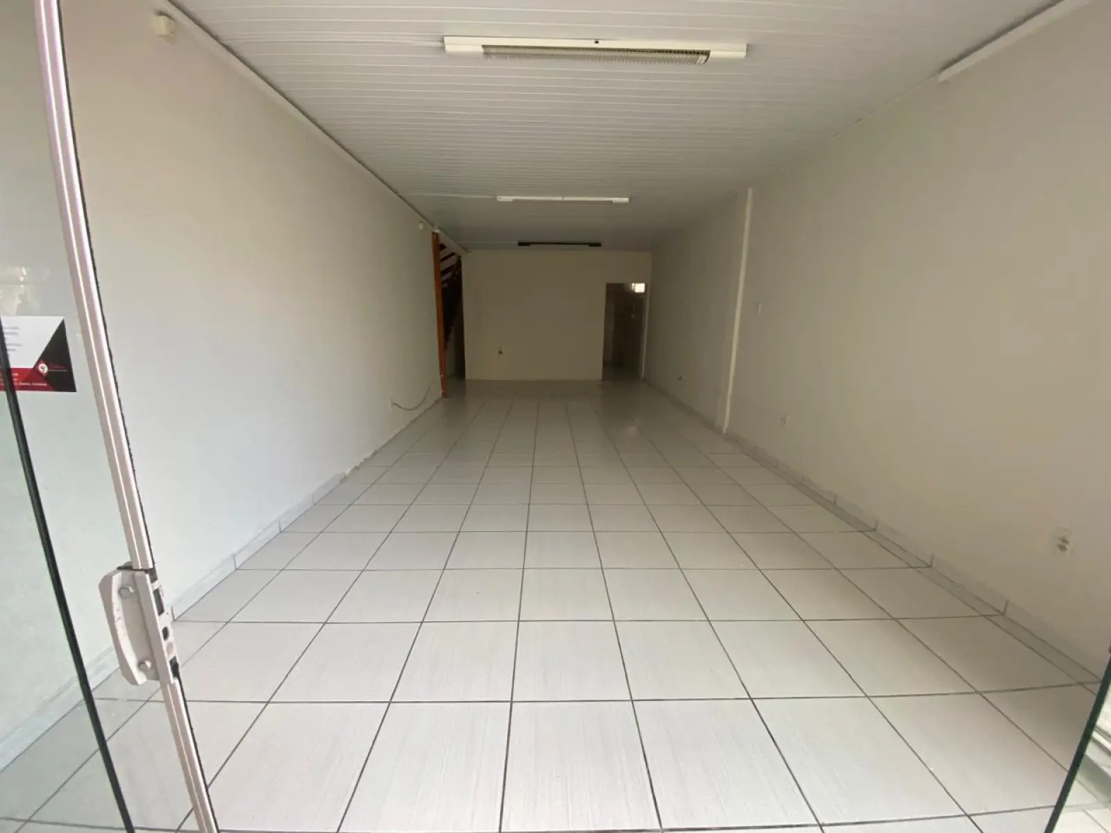 Sala comercial no Ed. Rocha, Sala 13 (Centro, Criciúma)