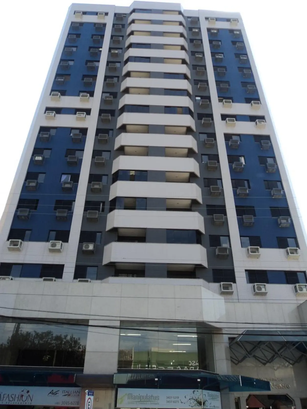 Loja no Ed. Vittório Veneto, Loja 09 (Centro, Criciúma)